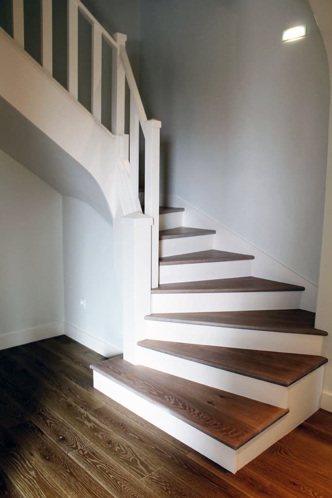 Escaleras y pasamanos Carpintería Joyla