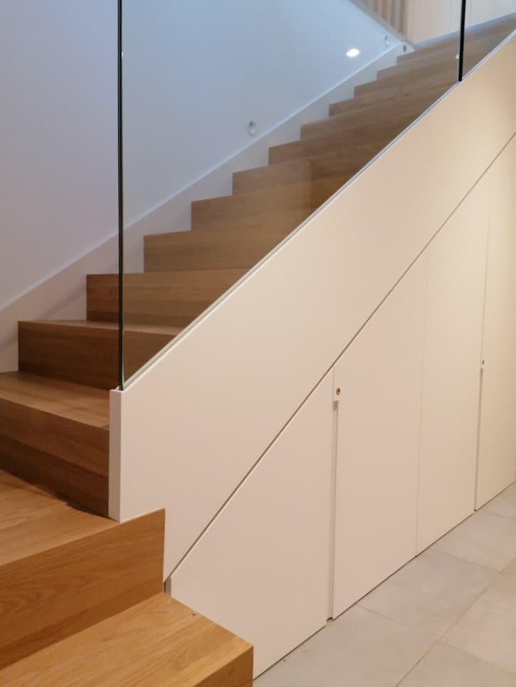 Escaleras y pasamanos Carpintería Joyla
