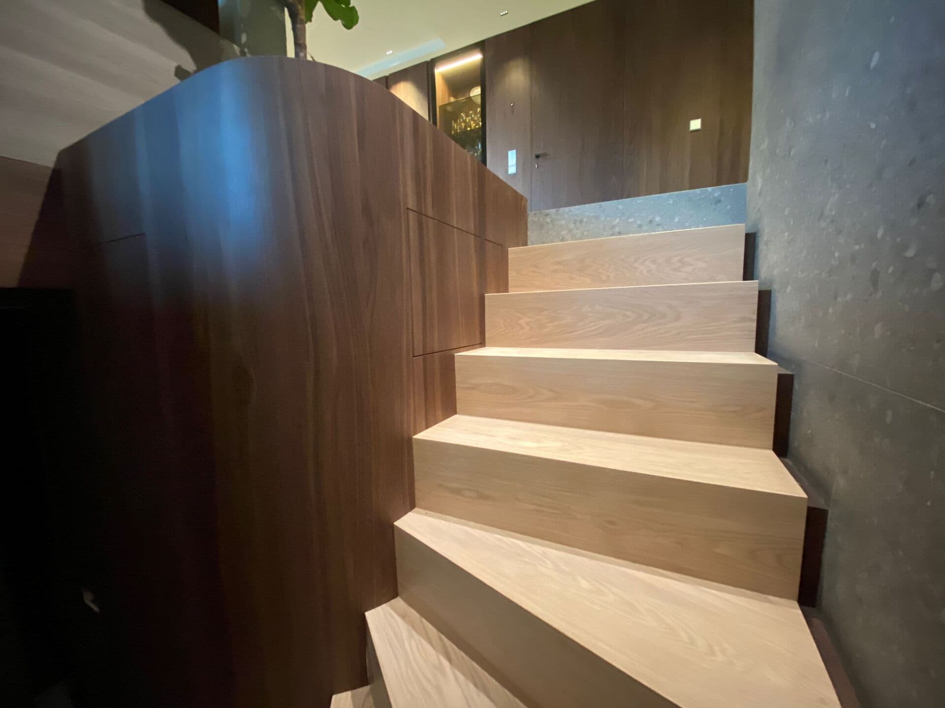 Stairs and handrails Carpintería Joyla