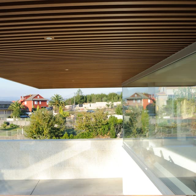 Tejados y porches de madera O Porriño